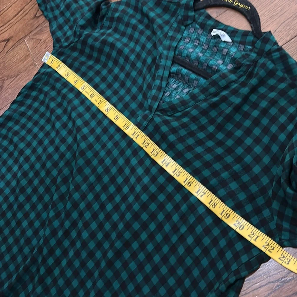 MEAKEOR lightweight flowy Green Checkered Womens vneck blouse sleeve tab size XL - Picture 4 of 12
